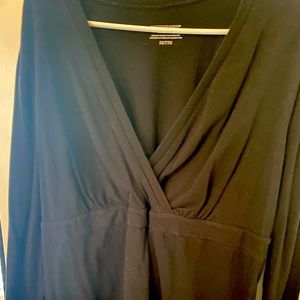 Stretchy Plus Motherhood Maternity 2X V-Neck